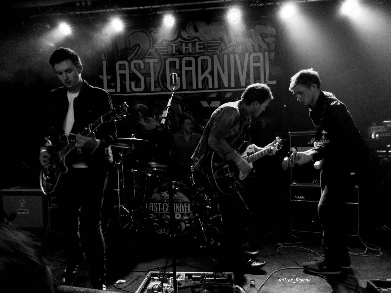 Live on the 2014 tour